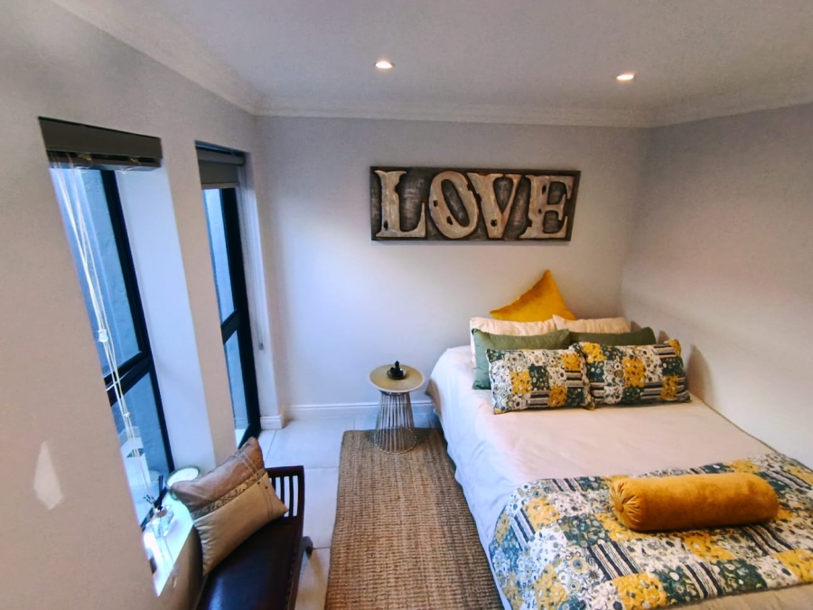 2 Bedroom Property for Sale in Island View Western Cape